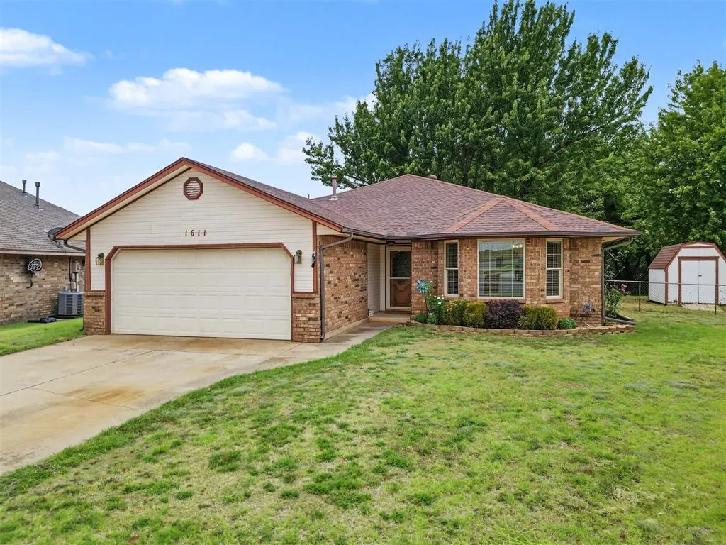 Photo 34 — 1611 N Orchard Terrace, Mustang, OK 73064