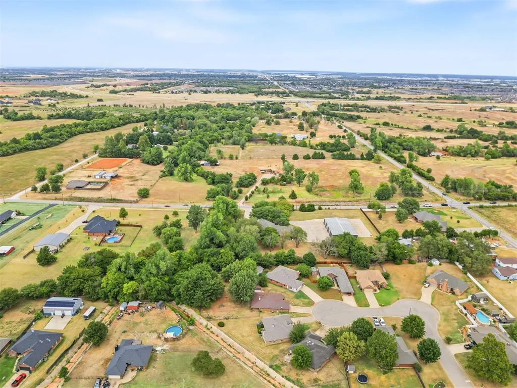 Photo 40 — 1611 N Orchard Terrace, Mustang, OK 73064