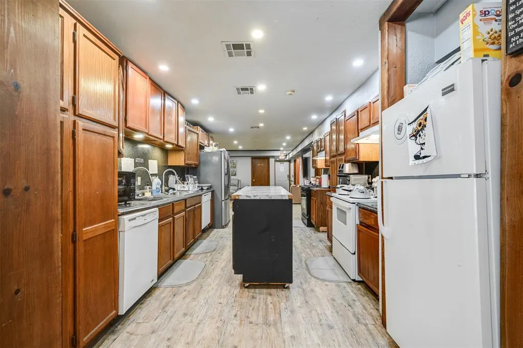 Photo 24 — 908 E 12th Avenue, Stillwater, OK 74074