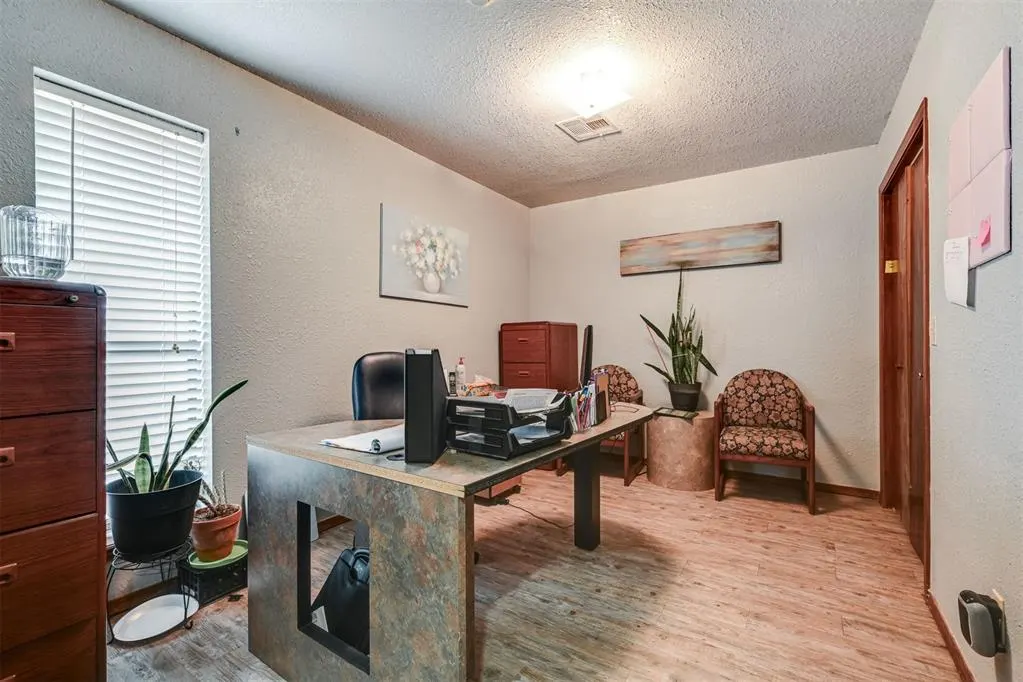 Photo 33 — 908 E 12th Avenue, Stillwater, OK 74074