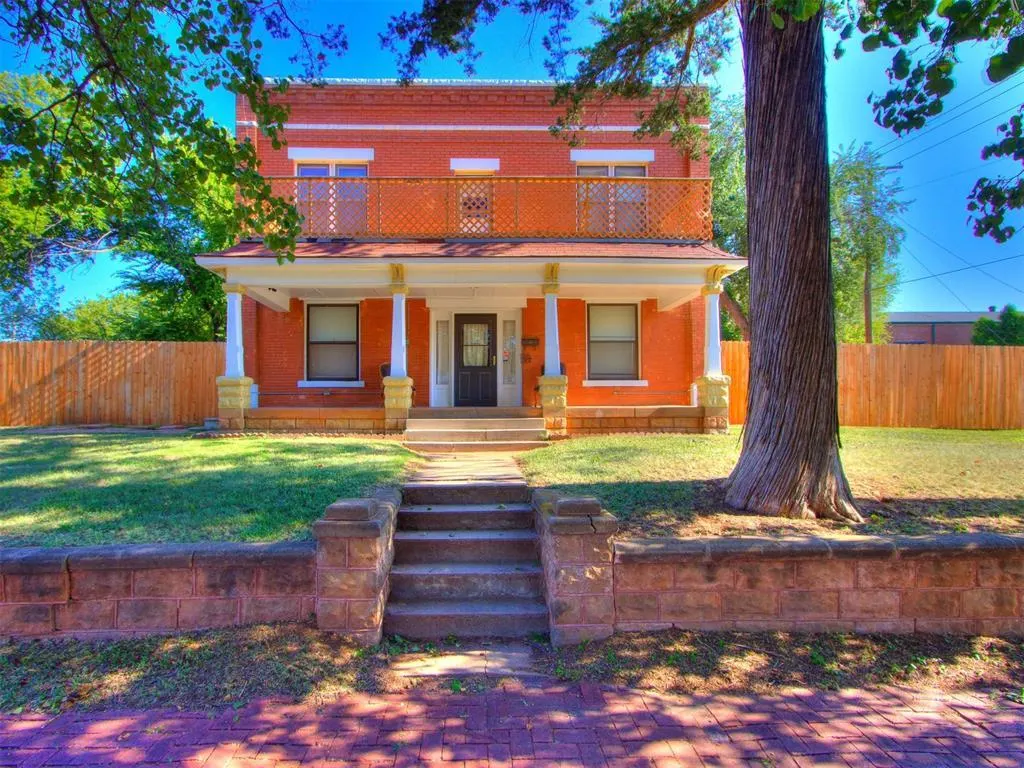 Front exterior — 316 W Vilas Avenue, Guthrie, OK 73044