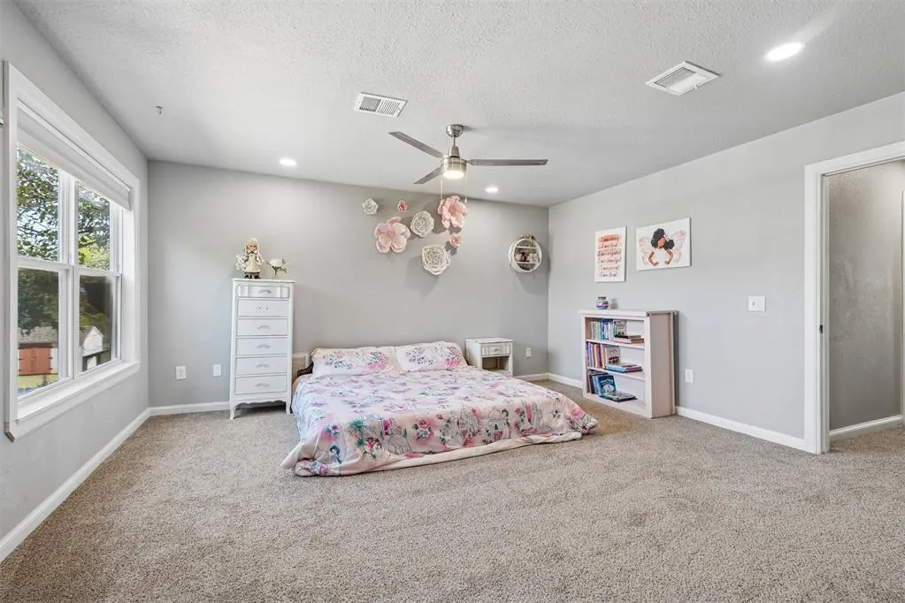 Photo 32 — 13401 Inverness Avenue, Oklahoma City, OK 73120