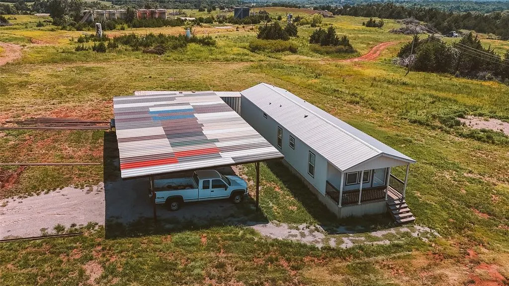 Front exterior — 16465 E Industrial Road, Meridian, OK 73058