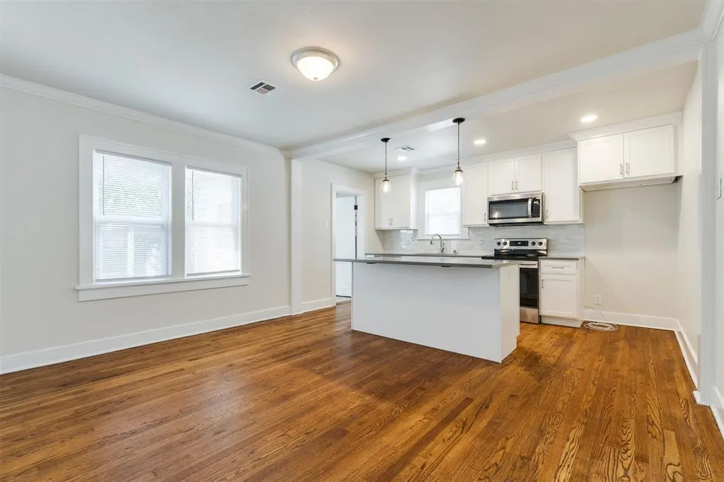 Photo 6 — 1720 NW 21 Street, Oklahoma City, OK 73106