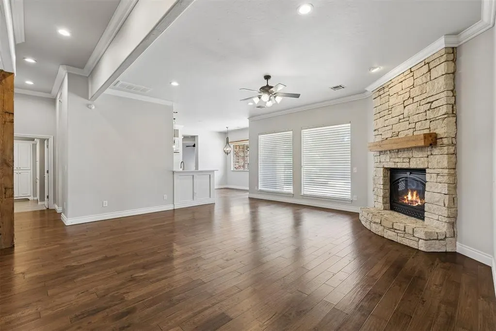 Photo 9 — 1300 Redbud Court, Moore, OK 73160