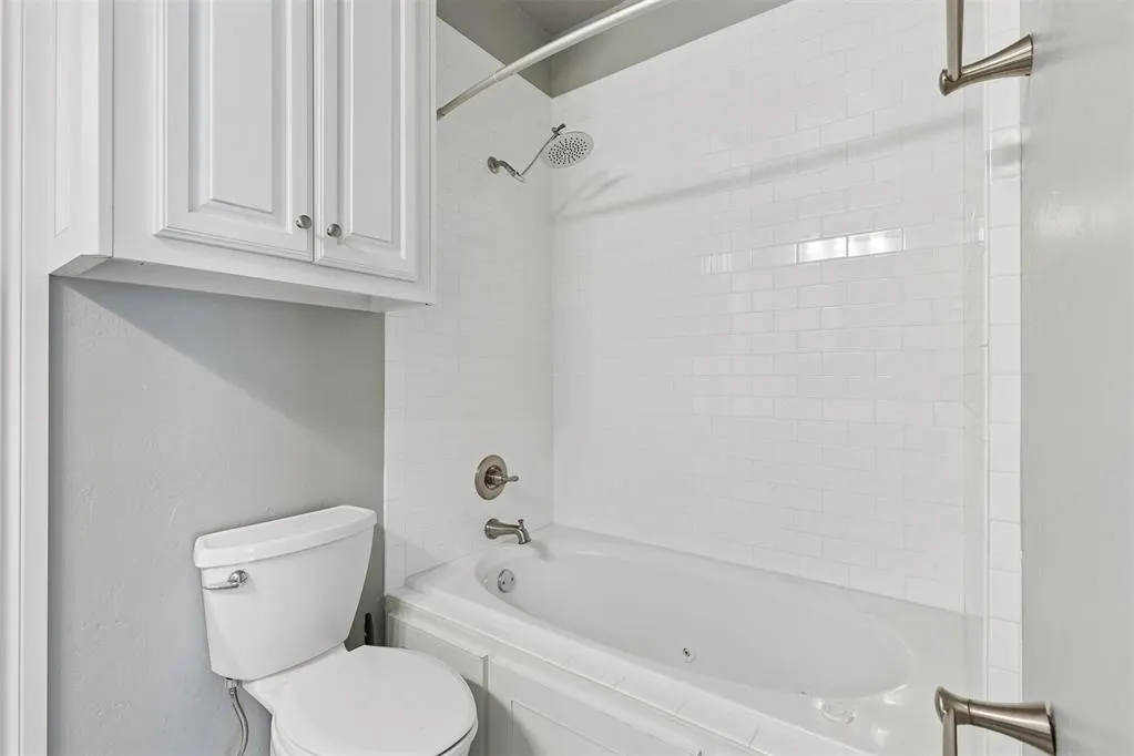 Photo 19 — 1300 Redbud Court, Moore, OK 73160
