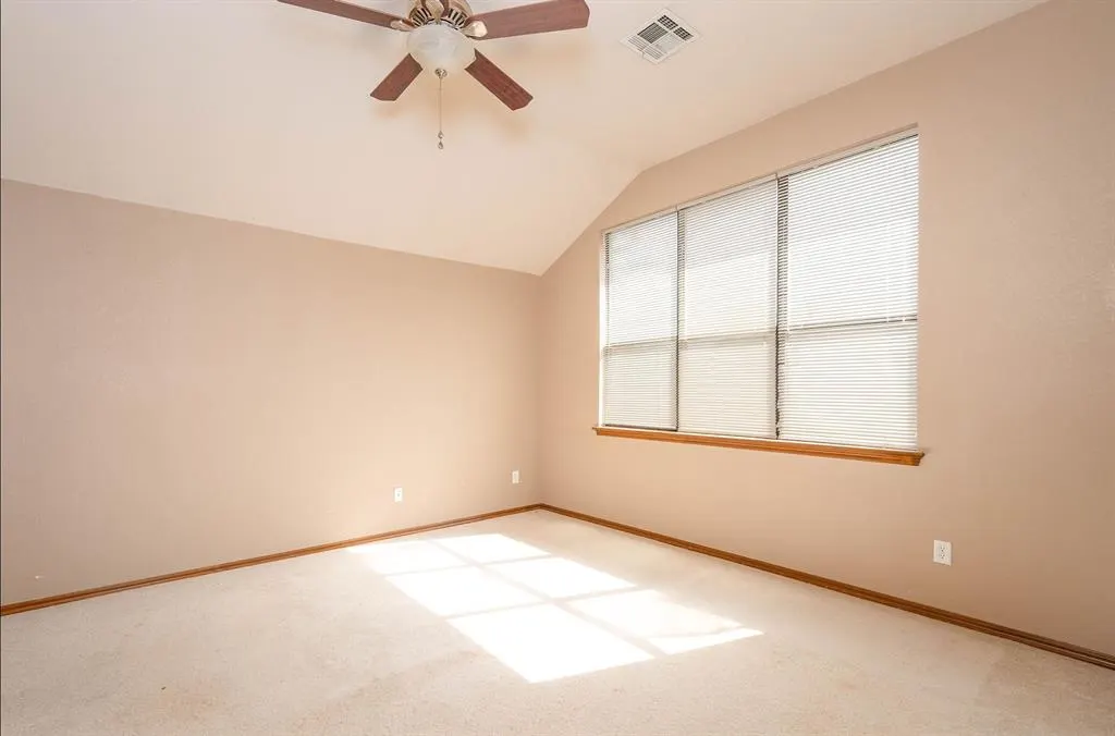 Photo 15 — 213 Sandstone Drive, Norman, OK 73071