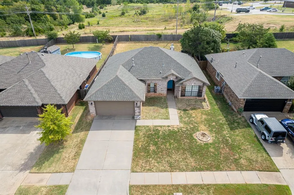 Photo 35 — 213 Sandstone Drive, Norman, OK 73071