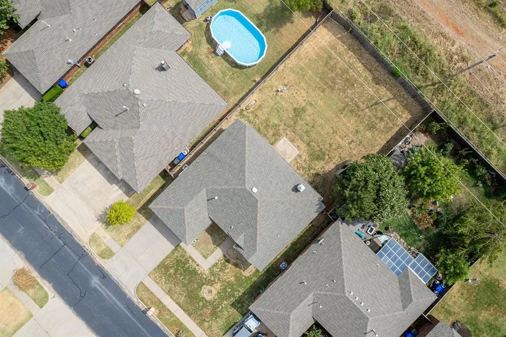 Photo 37 — 213 Sandstone Drive, Norman, OK 73071