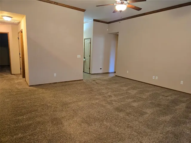 Photo 5 — 221 SW 148th Street, Oklahoma City, OK 73170
