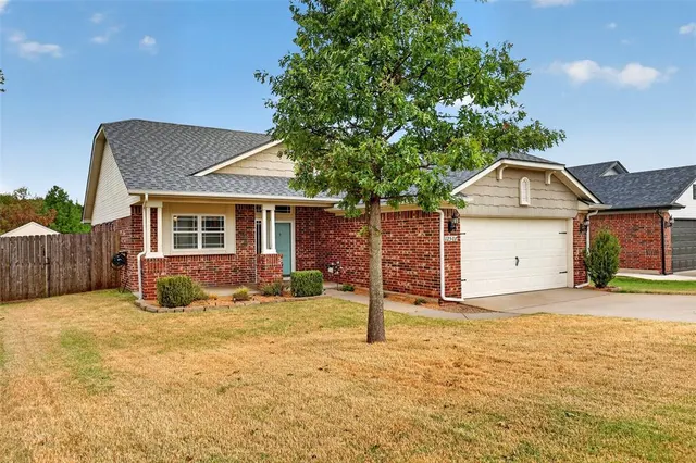 Photo 2 — 12507 SE 18th Street, Choctaw, OK 73020
