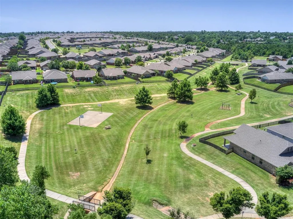 Photo 46 — 12507 SE 18th Street, Choctaw, OK 73020