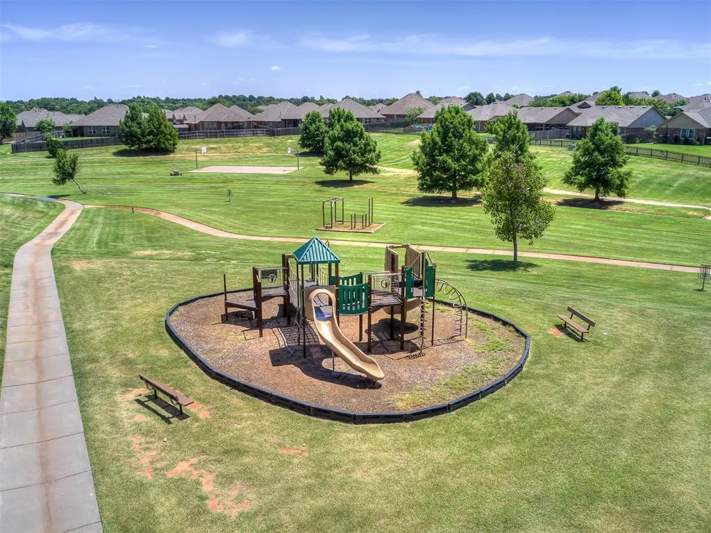 Photo 47 — 12507 SE 18th Street, Choctaw, OK 73020
