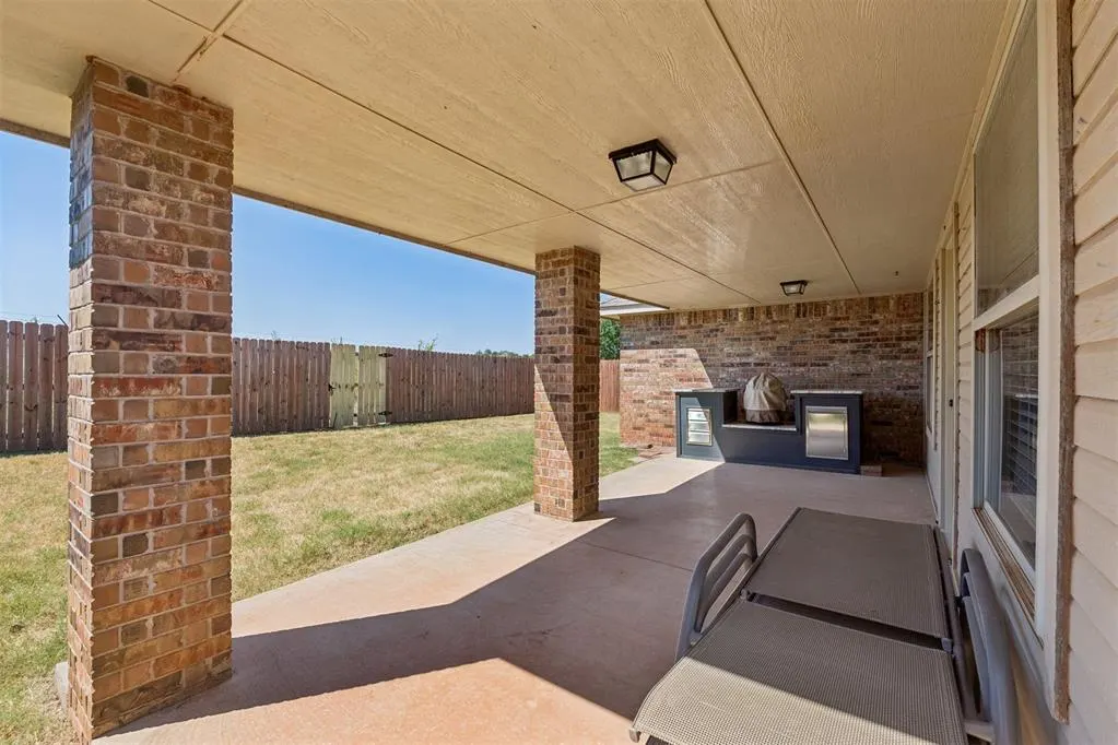 Photo 36 — 10628 SW 36th Street, Yukon, OK 73099