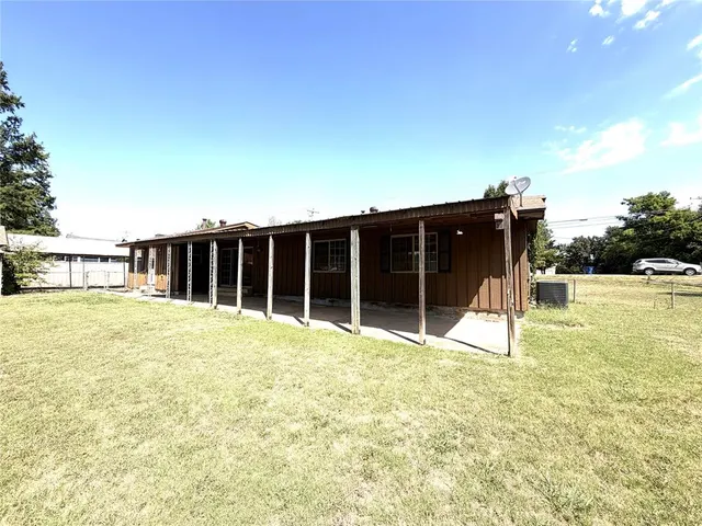 Photo 4 — 14774 NE 36th Street, Choctaw, OK 73020