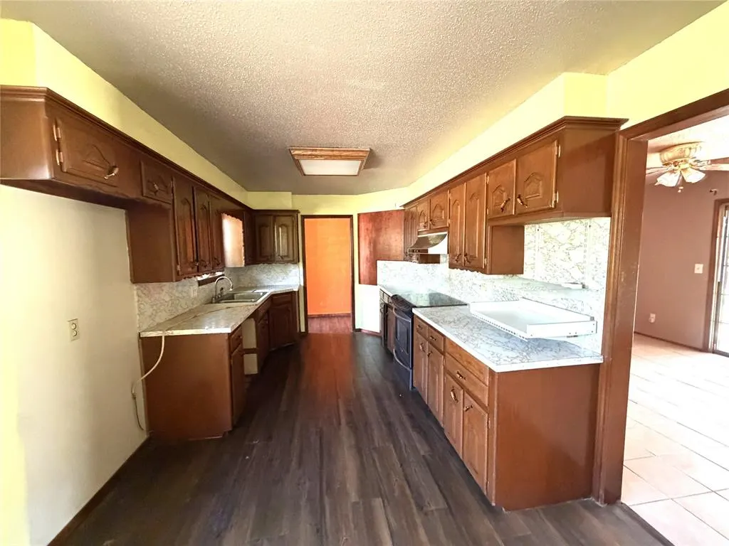 Photo 10 — 14774 NE 36th Street, Choctaw, OK 73020