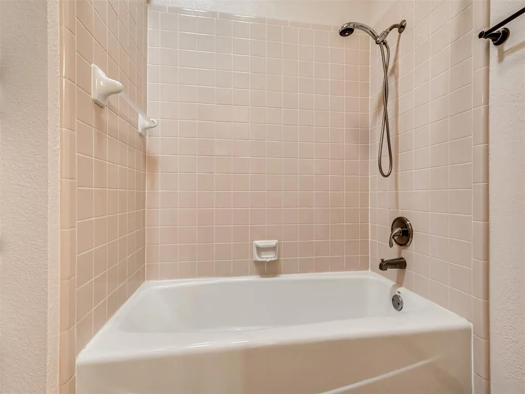 Photo 32 — 14268 Whippoorwill Vista, Choctaw, OK 73020