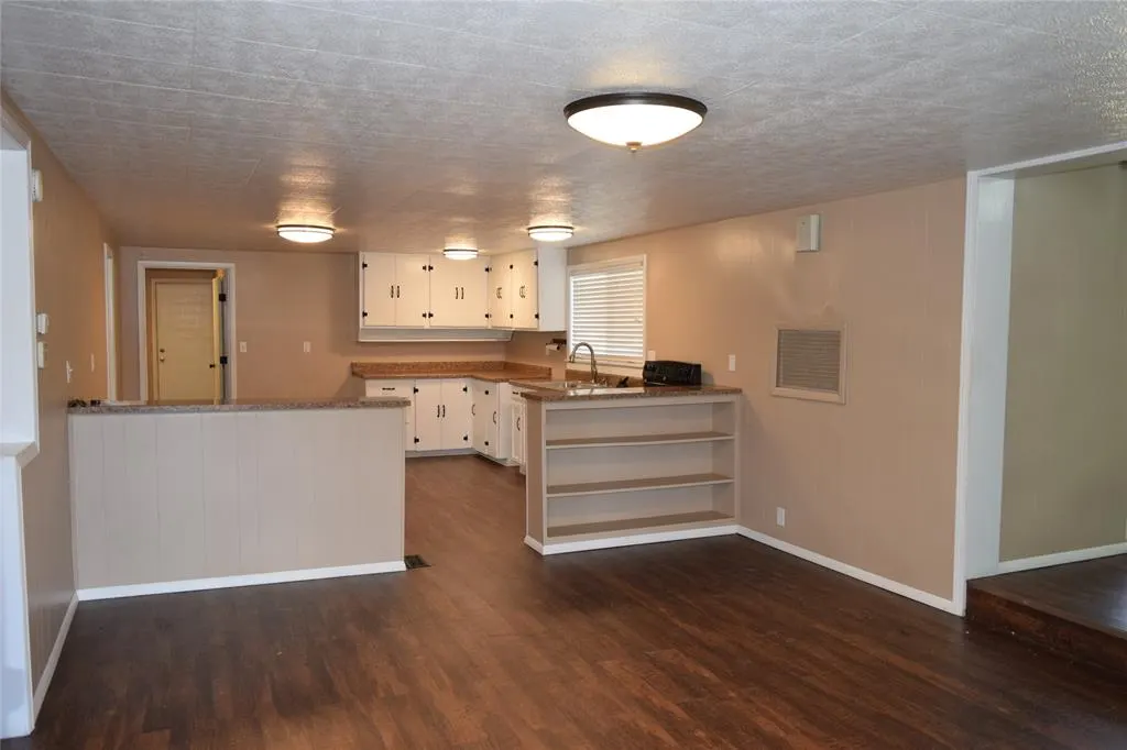 Photo 7 — 428599 Texanna Road, Porum, OK 74455