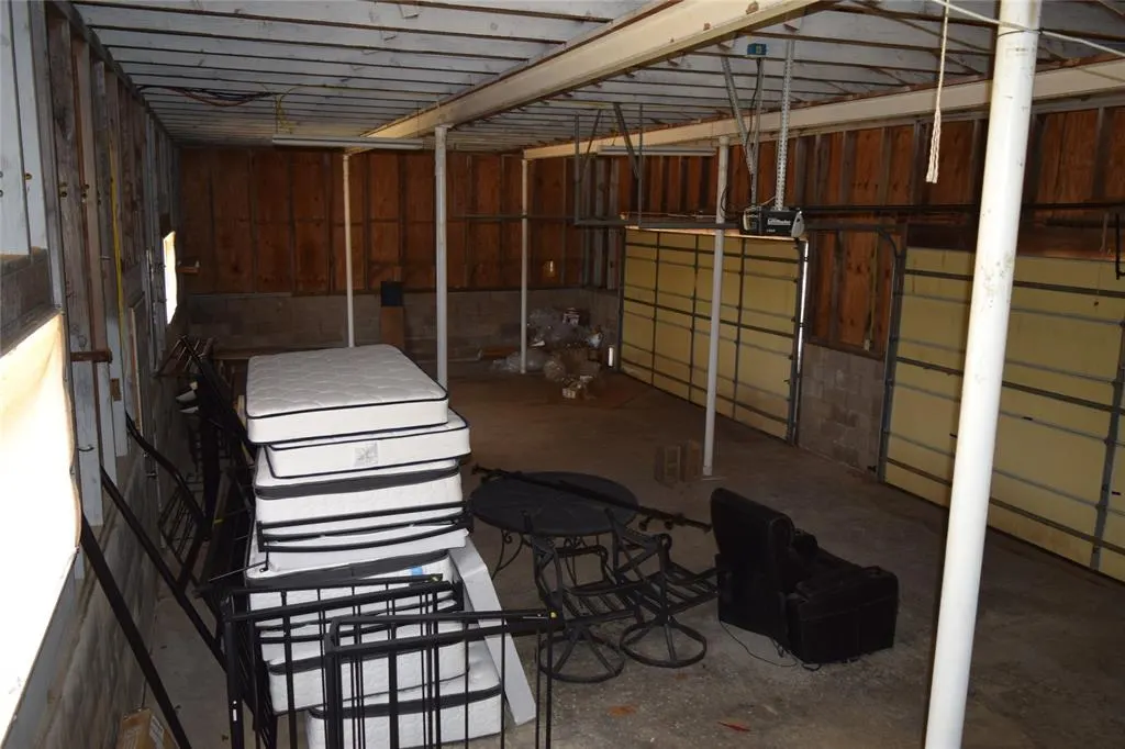 Photo 15 — 428599 Texanna Road, Porum, OK 74455