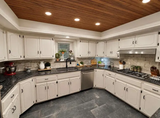 Photo 2 — 1936 Blue Sage Drive, Guymon, OK 73942