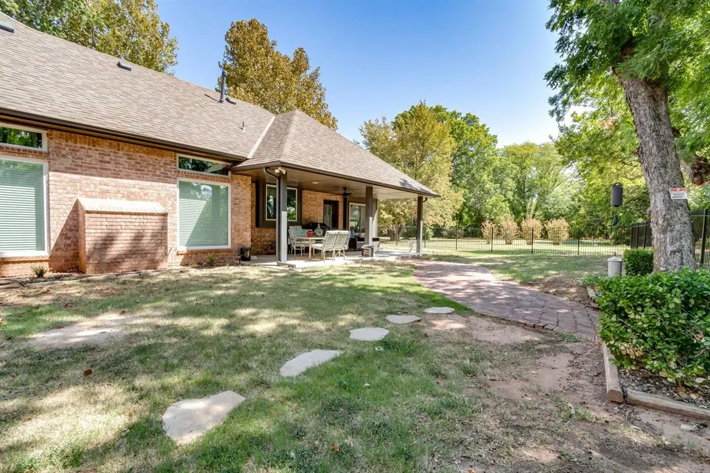 Photo 12 — 13400 Lakeshore Drive, Piedmont, OK 73078