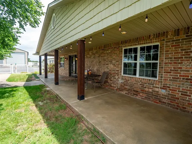 Photo 2 — 16003 Gaddy Road, Shawnee, OK 74801