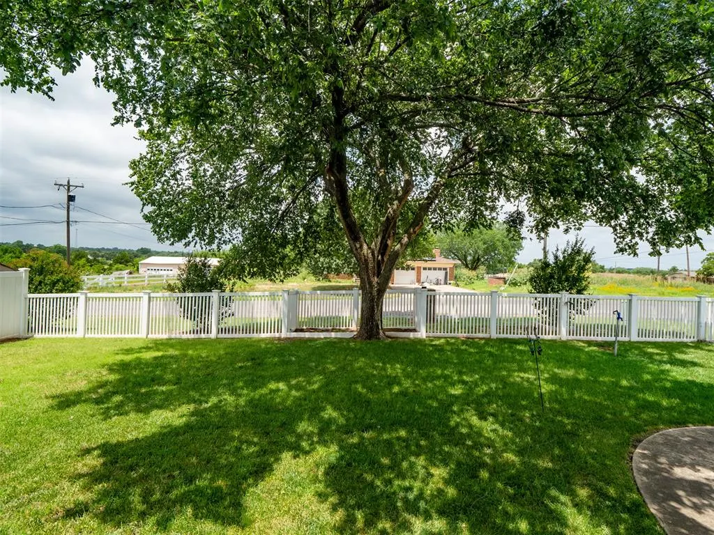 Photo 3 — 16003 Gaddy Road, Shawnee, OK 74801