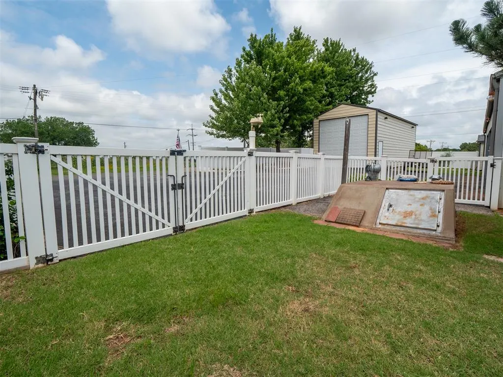 Photo 36 — 16003 Gaddy Road, Shawnee, OK 74801
