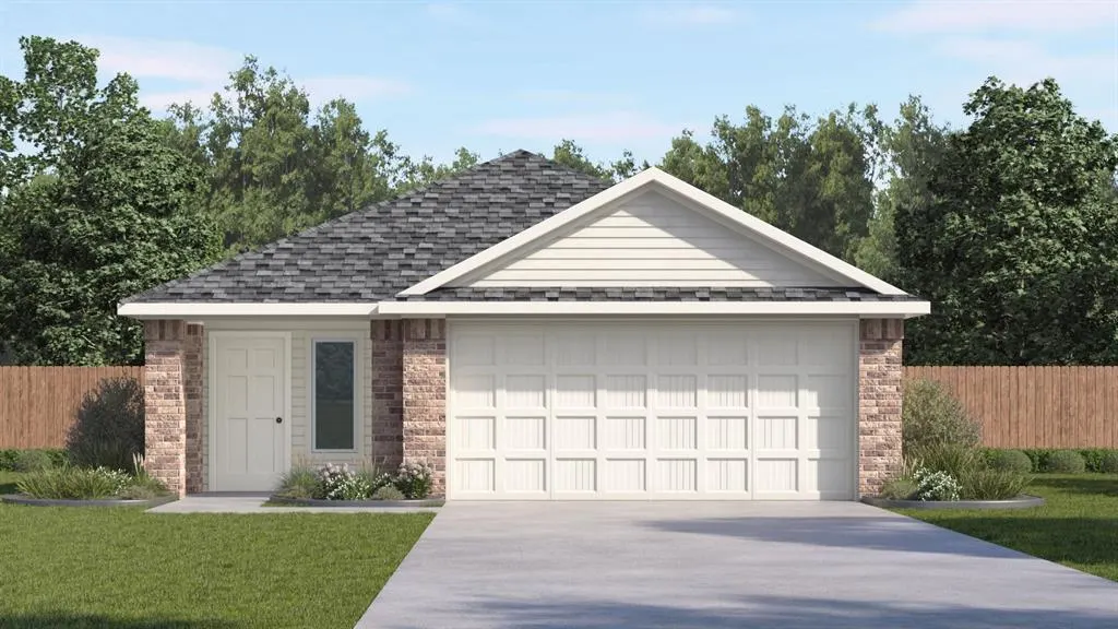 Front exterior — 10525 Red Thistle Drive, Oklahoma City, OK 73114