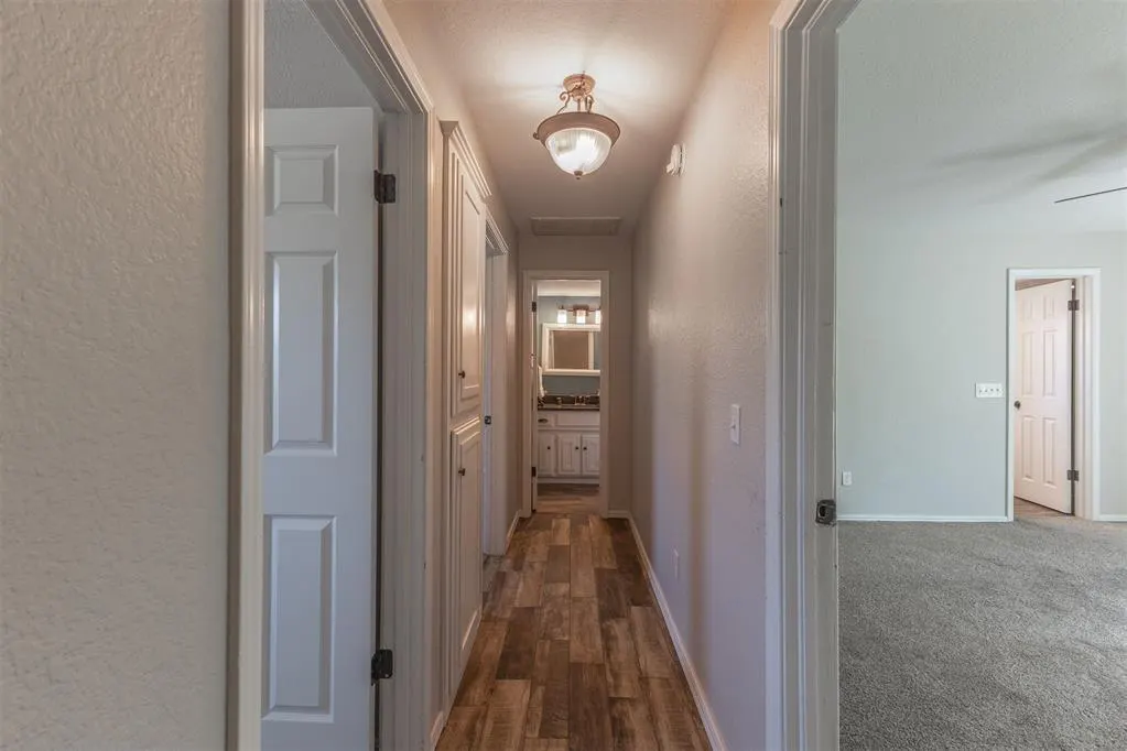 Photo 9 — 10511 White Oak Canyon Road, Oklahoma City, OK 73162