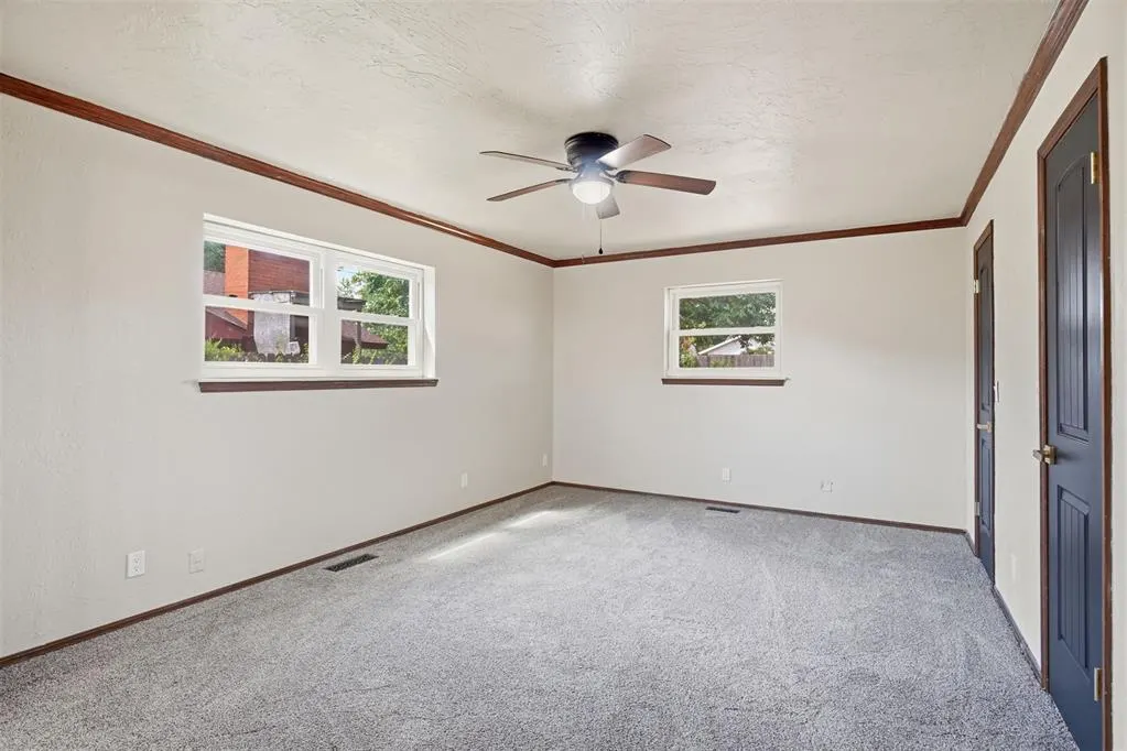 Photo 21 — 1619 Crestview Drive, Cordell, OK 73632