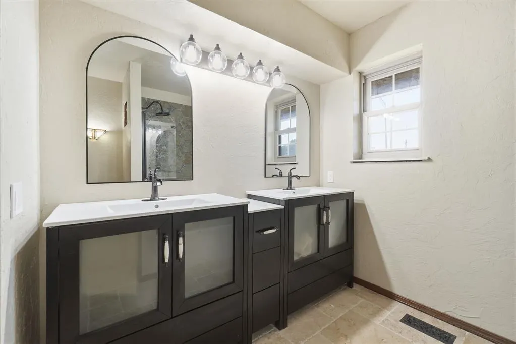 Photo 22 — 1619 Crestview Drive, Cordell, OK 73632