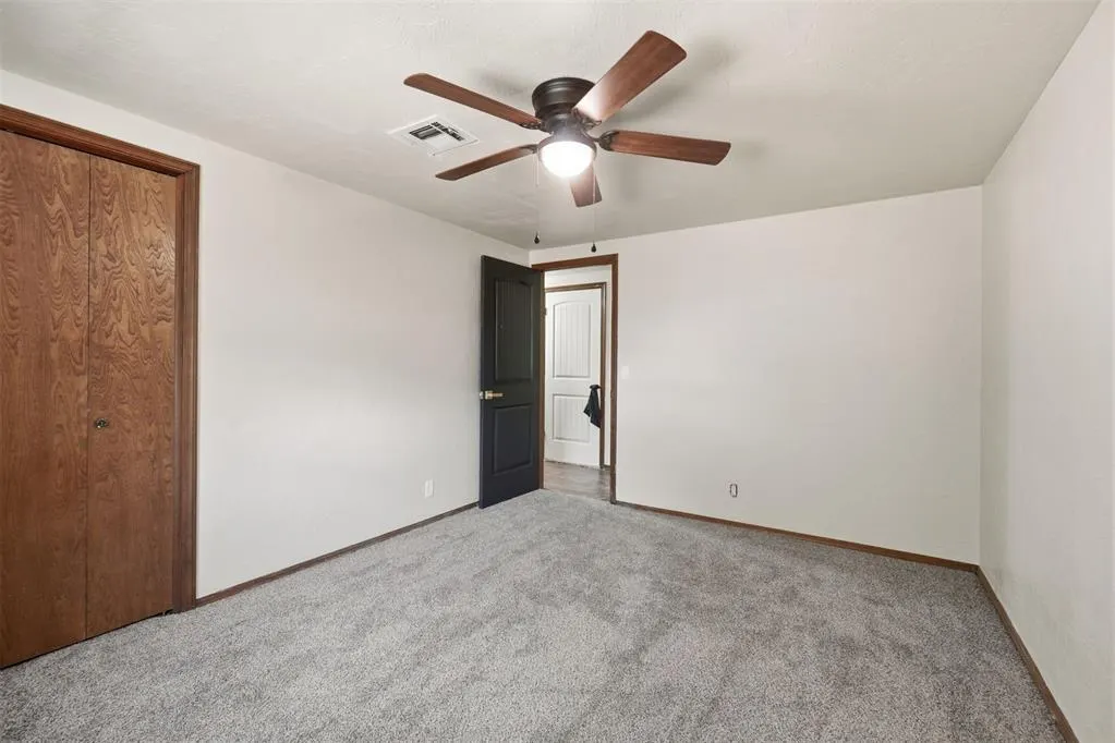 Photo 28 — 1619 Crestview Drive, Cordell, OK 73632