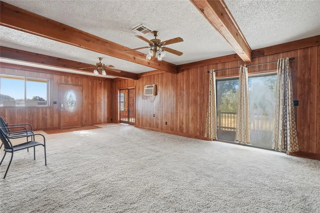 Photo 5 — 725 W Broadway Street, Mountain Park, OK 73552