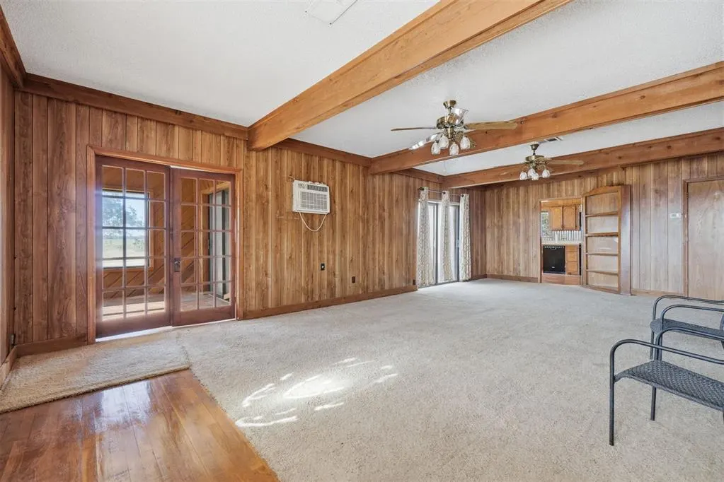 Photo 6 — 725 W Broadway Street, Mountain Park, OK 73552