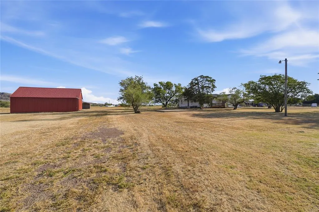 Photo 26 — 725 W Broadway Street, Mountain Park, OK 73552