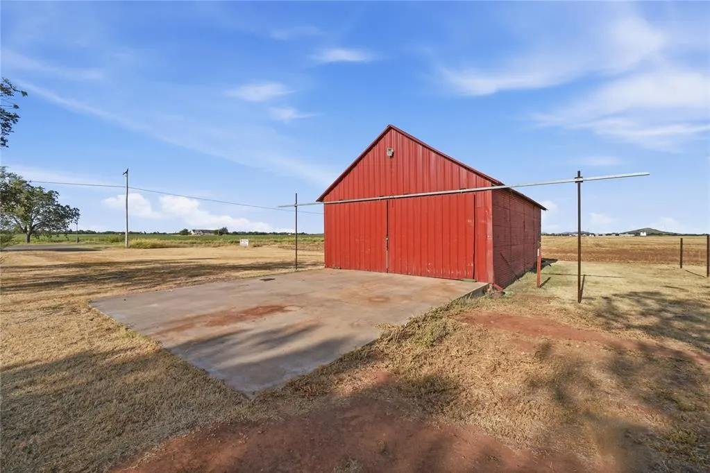 Photo 28 — 725 W Broadway Street, Mountain Park, OK 73552