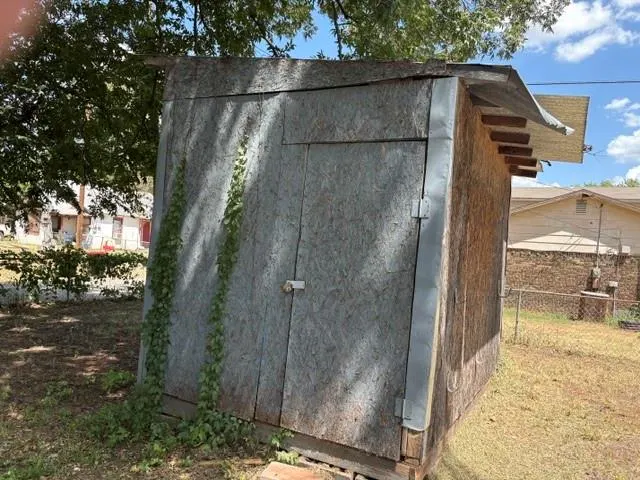 Photo 4 — 125 N Fowler Street, Meeker, OK 74855