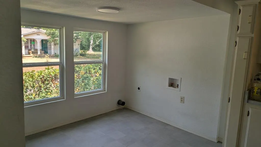 Photo 8 — 125 N Fowler Street, Meeker, OK 74855