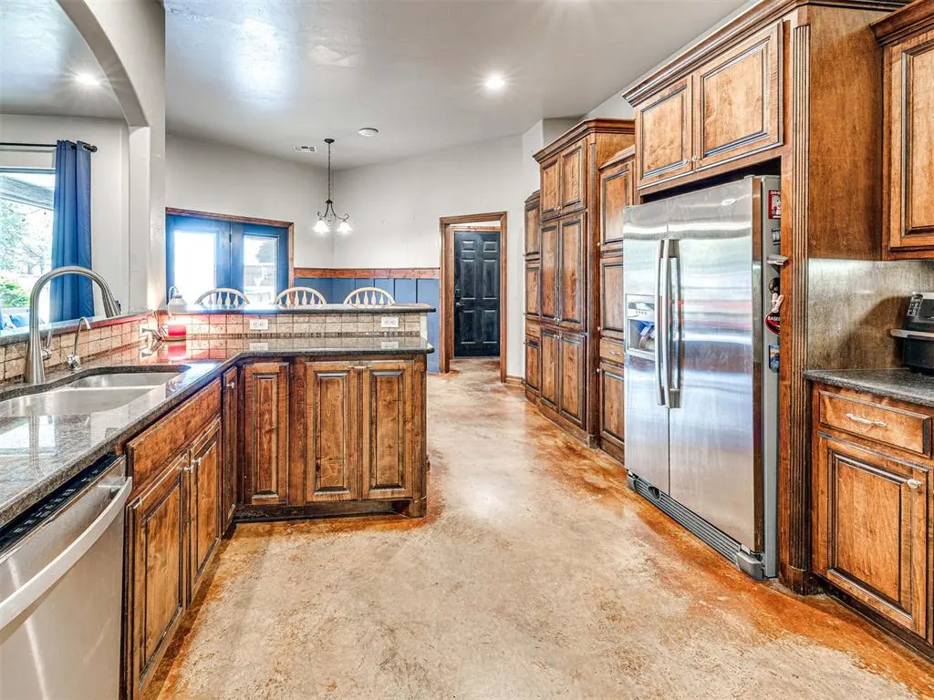 Photo 3 — 4608 Shoreside Drive, Tuttle, OK 73089
