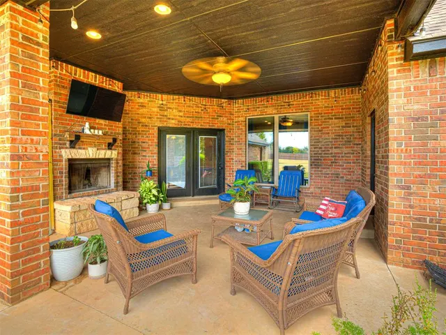 Photo 7 — 4608 Shoreside Drive, Tuttle, OK 73089