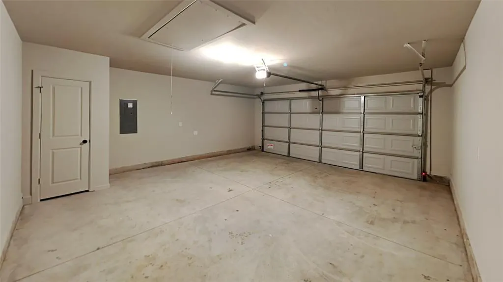 Photo 19 — 10520 NW 41st Street, Yukon, OK 73099