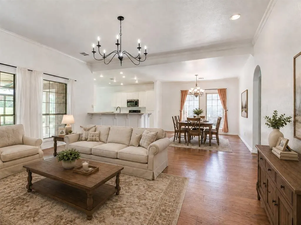 Photo 7 — 4013 NE 137th Street, Edmond, OK 73013