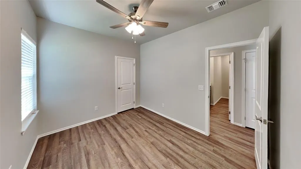 Photo 15 — 9329 NW 125th Street, Yukon, OK 73099