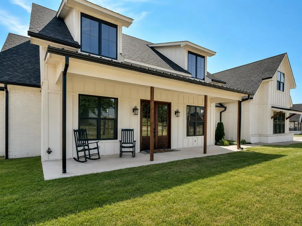 Photo 3 — 11755 Muirfield Lane, Guthrie, OK 73044