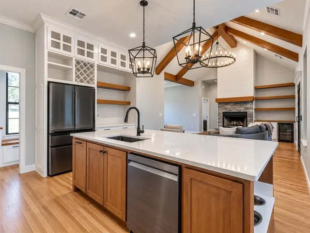 Photo 8 — 11755 Muirfield Lane, Guthrie, OK 73044