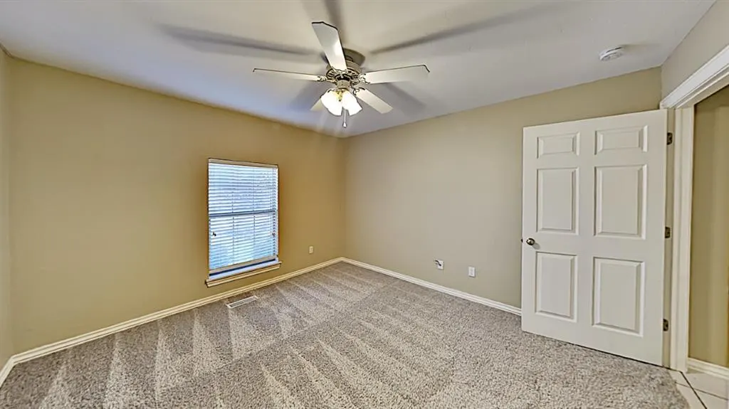Photo 21 — 6808 Sandlewood Drive, Oklahoma City, OK 73132