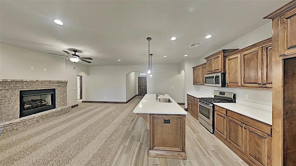 Photo 7 — 5521 Cheyenne Road, Warr Acres, OK 73132