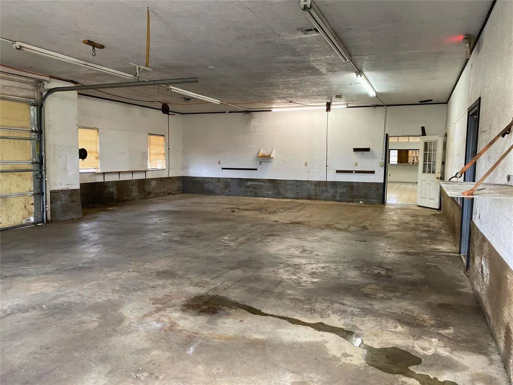 Photo 17 — 13433 NW Expressway, Piedmont, OK 73078