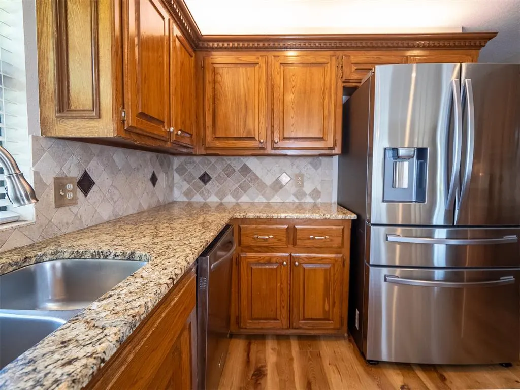 Photo 19 — 11221 Kingsgate Drive, Oklahoma City, OK 73170